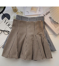 Harajuku Korean Style Dark Academia Aesthetic High Waist Houndstooth Pattern Plaid Skirt (Brown/Black)