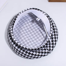 Korean Aesthetic Blackpink Inspired Jennie Kim Houndstooth Beret