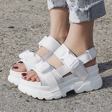 Harajuku Korean Chunky Platform Sandals (Black/White)
