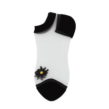 Korean Style Daisy Flower Transparent Socks (5 Colors)