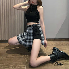 blackpink lisa pleated skirt