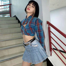 blackpink lisa blue plaid crop top