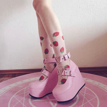 Harajuku Kawaii Fashion Heart Buckle Platform Shoes