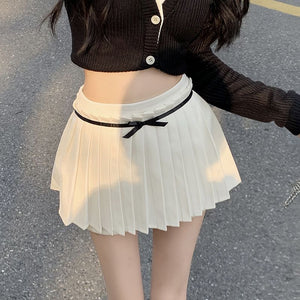 Korean Aesthetic Preppy Old Money Jang Wonyoung Pleated Miniskirt with Bow