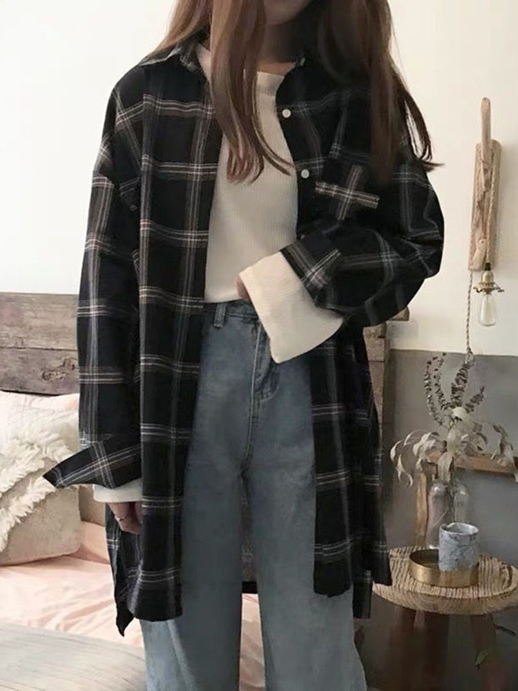 Oversized Flannel Women's Plaid Flannel Shirt Outfit