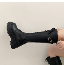 Harajuku Korean Fashion Knee High Laceup Combat Boots (Black)