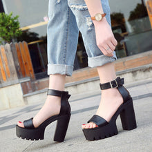High Heel Chunky Platform Heel Sandals (Black/White)