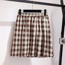 Plus Size Harajuku Kawaii Elastic Waistband Plaid Pleated Skirt (Black/Brown)