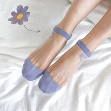Korean Style Daisy Flower Transparent Socks (5 Colors)